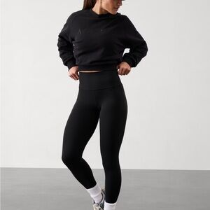 Athleta Women's Black Salutation Stash 7/8, XS